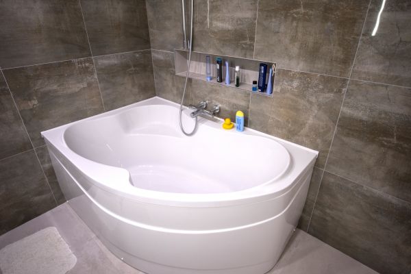 Large Bathtub Installation in Michigan City